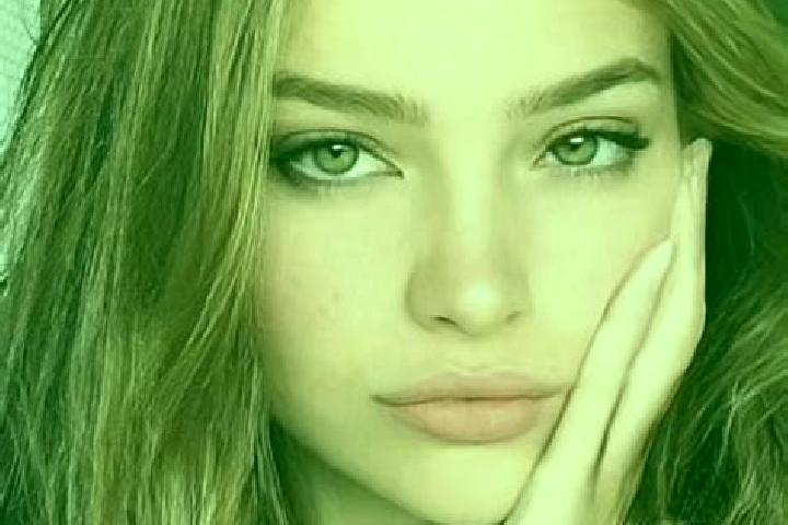 Piper, 23, a blonde brown-eyed mixed companion based in Gond Pipri. Offering Erotic Massage, Dinner Date, Massage. Available for incall and outcall, day and ...