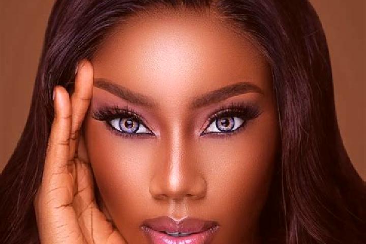 Piper, 23, a chestnut blue-eyed ebony companion based in Achstetten. Offering GFE, Domination, Massage, Prostate Massage. Available for incall and outcall, d...