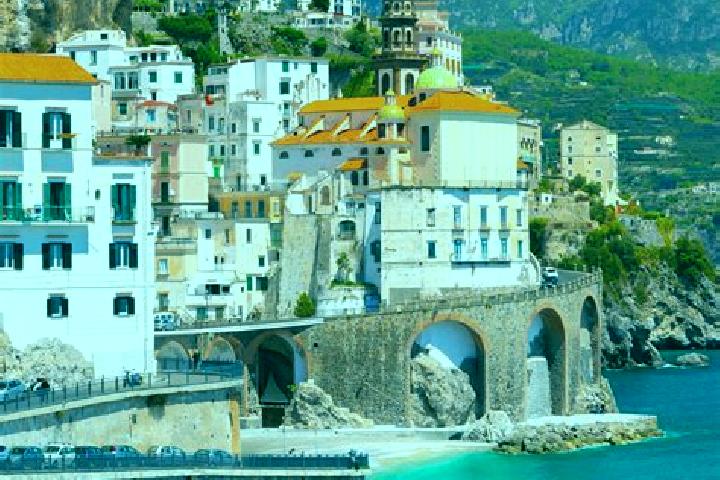 Piper, 23 — Escort in Barone, Italy