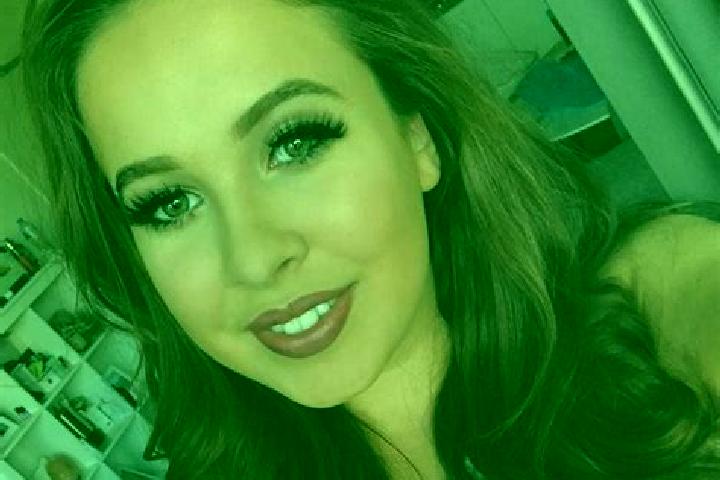 Piper, 24, a auburn amber-eyed european companion based in Blumegg. Offering Overnight, Girlfriend Experience, Party Girl. Available for incall and outcall, ...
