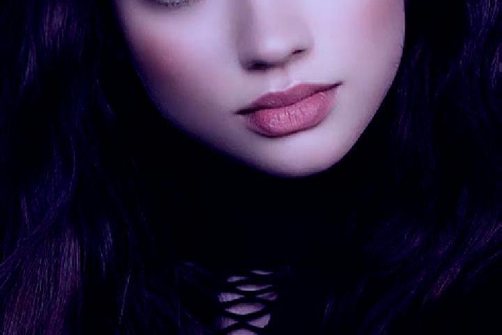 Piper, 24, a brunette dark-eyed caucasian companion based in Falkenstein. Offering Party Girl, Domination, Travel Companion. Available for incall and outcall...