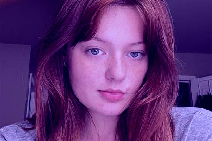 Piper, 24, a red dark-eyed caucasian companion based in Saltpond. Offering Travel Companion, Prostate Massage, CIM. Available for incall and outcall, day and...