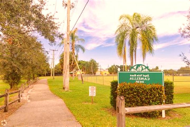 Piper, 24 — Escort in Royal Palm Beach, United States