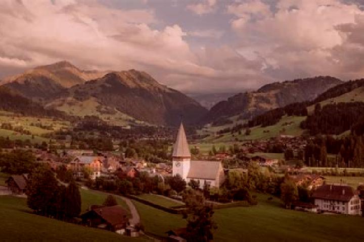 Piper, 24 — Escort in Saanen, Switzerland