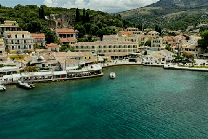 Piper, 25 — Escort in Almyros, Greece