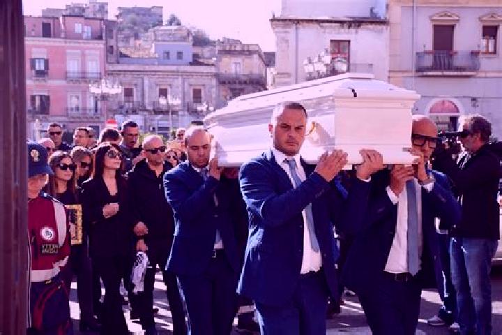 Piper, 25 — Escort in Premosello-Chiovenda, Italy