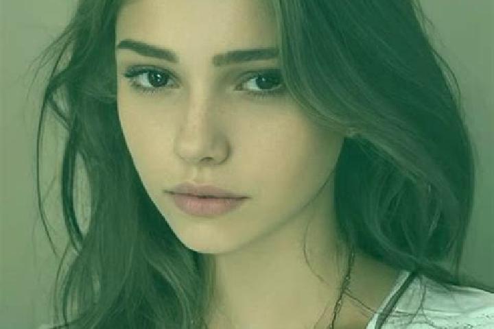 Piper, 26, a chestnut grey-eyed slavic companion based in Nahsholim. Offering Erotic Massage, 69, Party Girl, Duos. Available for incall and outcall, day and...