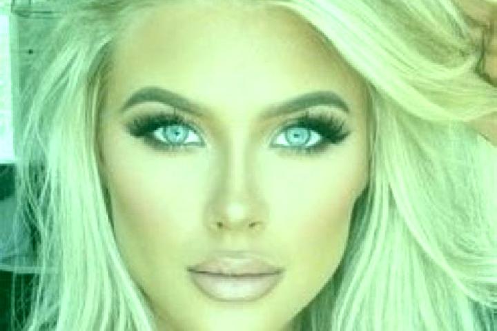 Piper, 26, a platinum blonde grey-eyed mixed companion based in Cabaceiras. Offering Travel Companion, Dinner Date, Domination. Available for incall and outc...