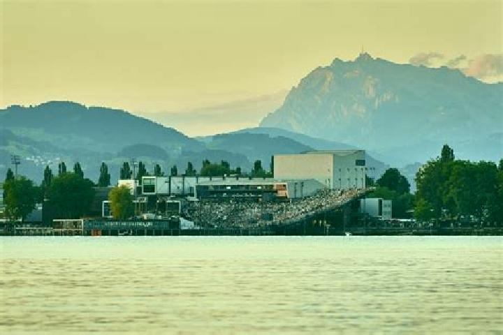 Piper, 26 — Escort in Bregenz, Austria