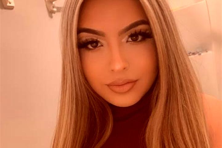 Piper, 27, a blonde grey-eyed latina companion based in Baiyu. Offering Fetish, Girlfriend Experience, Duos. Available for incall and outcall, overnight book...
