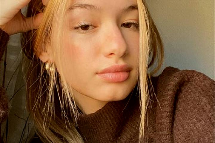 Piper, 28, a blonde brown-eyed mixed companion based in Beauville. Offering Overnight, Deep French Kissing, BDSM. Available for incall and outcall, day and e...
