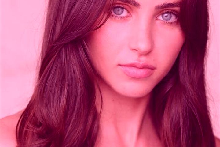 Piper, 28, a brunette brown-eyed mixed companion based in Vermand. Offering Couples, Girlfriend Experience, Striptease. Available for incall and outcall, ove...
