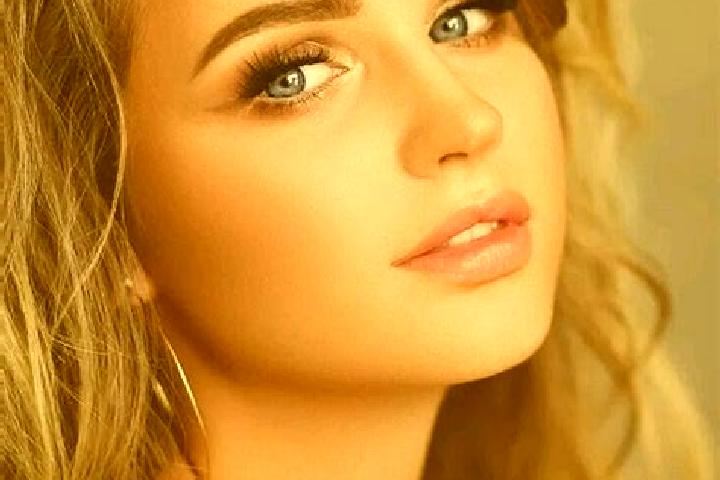 Piper, 28, a dark blonde blue-eyed slavic companion based in Rumelifeneri. Offering Girlfriend Experience, Duos, Overnight, Party Girl, Couples. Available fo...