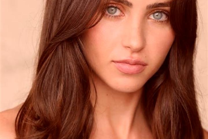 Piper, 28, a red blue-eyed latina companion based in Jeceaba. Offering Dinner Date, OWO, Prostate Massage, Erotic Massage, Travel Companion. Available for in...