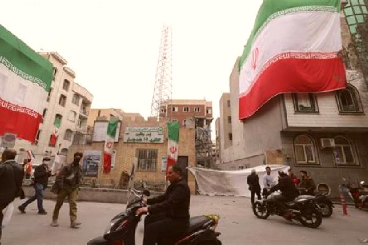 Piper, 28 — Escort in Deh Kheyr, Iran