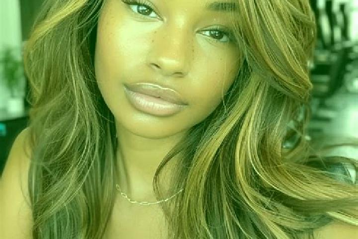 Piper, 29, a dark blonde brown-eyed caribbean companion based in Presidencia de la Plaza. Offering Erotic Massage, 69, Striptease, Overnight. Available for i...