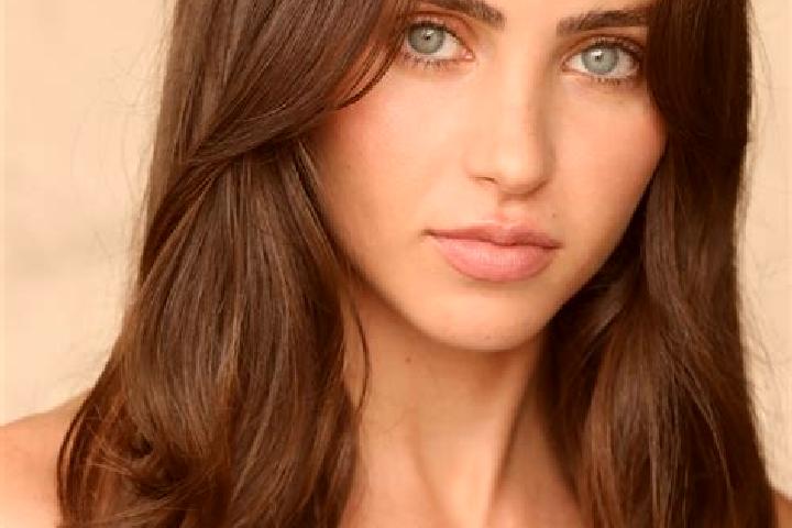Piper, 29, a red brown-eyed ebony companion based in Niedernsill. Offering Tantra, A-Level, Girlfriend Experience, Prostate Massage. Available for incall and...