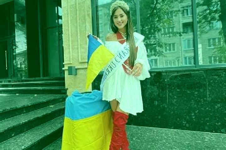 Piper, 29 — Escort in Vasyliv, Ukraine