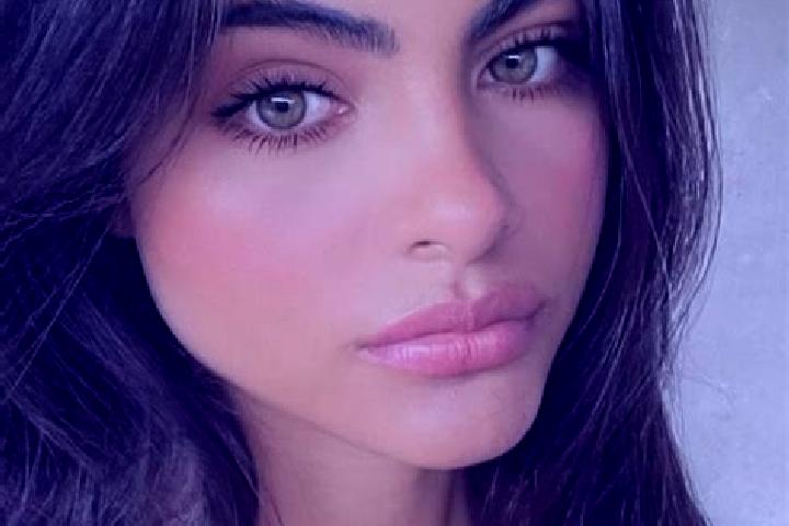 Piper, 30, a black hazel-eyed slavic companion based in Mouassue. Offering Tantra, Prostate Massage, Couples. Available for incall and outcall, day and eveni...