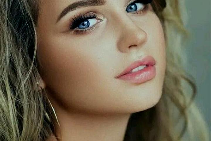 Piper, 30, a dark blonde blue-eyed middle eastern companion based in Kafr Abbush. Offering Duos, Party Girl, 69, OWO. Available for incall and outcall, day a...