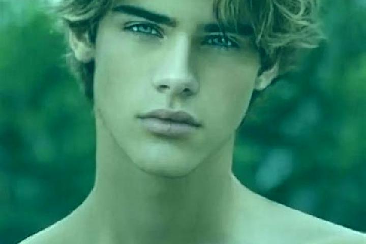 Piper, 31, a dark blonde brown-eyed caribbean companion based in Neundorf. Offering Domination, OWO, Couples. Available for incall and outcall, overnight boo...