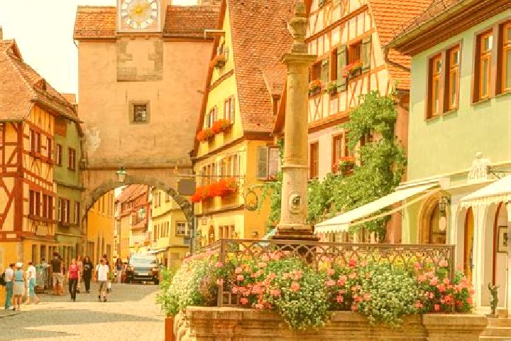 Piper, 31 — Escort in Tuttlingen, Germany