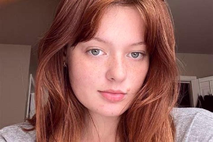 Piper, 32, a auburn blue-eyed mediterranean companion based in Hauteville-sur-Fier. Offering Erotic Massage, Tantra, CIM. Available for incall and outcall, d...