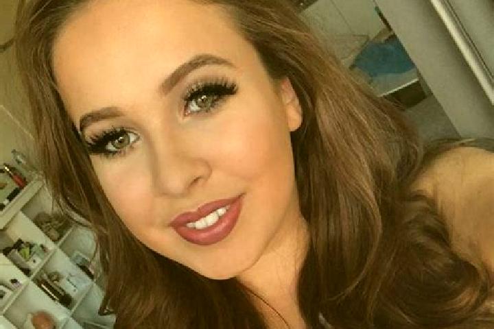 Piper, 32, a black amber-eyed slavic companion based in Fougax-et-Barrineuf. Offering BDSM, Party Girl, CIM. Available for incall and outcall, overnight book...