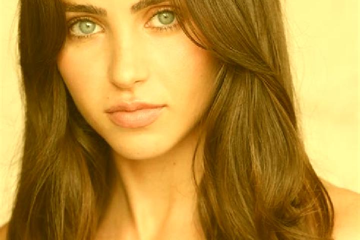 Piper, 32, a brunette blue-eyed latina companion based in Willingshausen. Offering Prostate Massage, OWO, Fetish, A-Level, Girlfriend Experience. Available f...