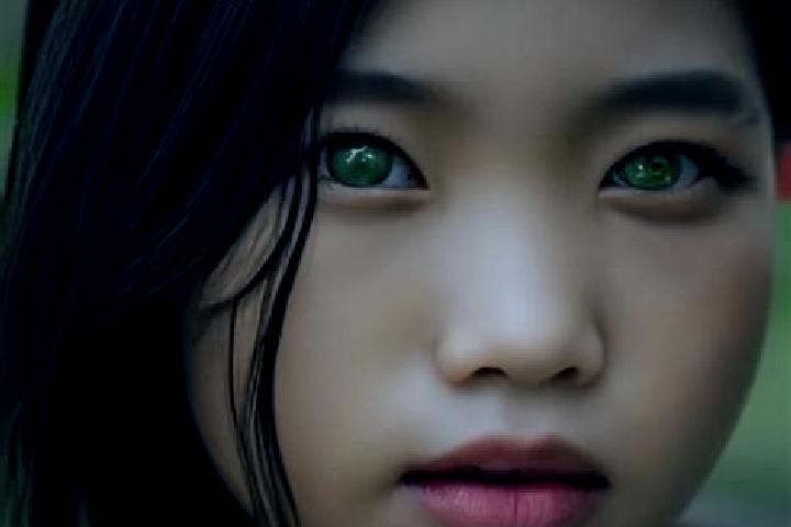 Piper, 32, a brunette green-eyed asian companion based in Campo Largo. Offering Domination, OWO. Available for incall and outcall, day and evening dates.