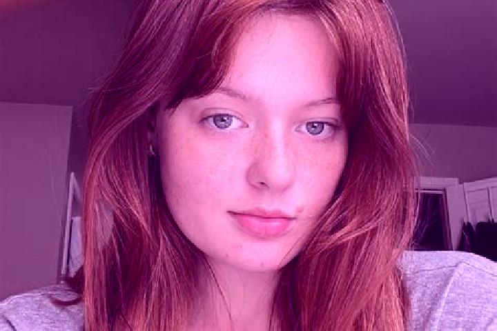 Piper, 32, a red hazel-eyed caucasian companion based in Corbiolo. Offering OWO, Domination, 69, GFE, CIM. Available for incall and outcall, day and evening ...