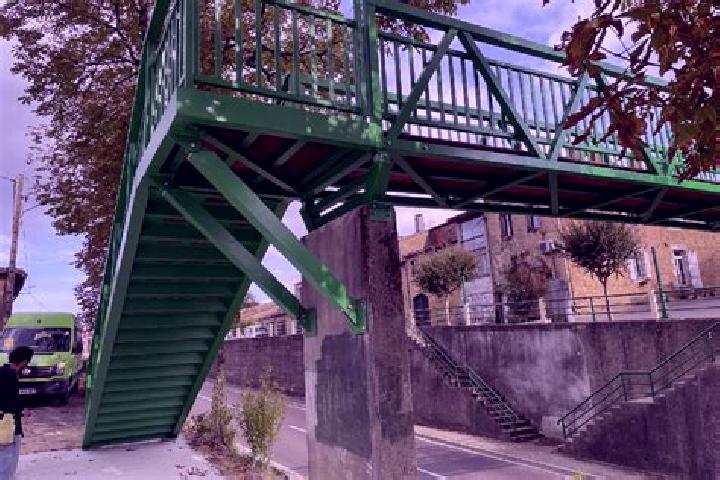 Piper, 32 — Escort in Manciet, France