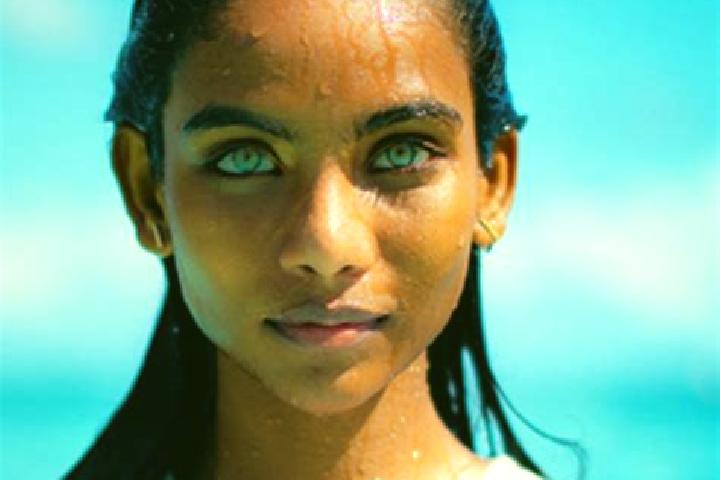 Piper, 33, a chestnut blue-eyed indian companion based in Martiago. Offering Dinner Date, A-Level, OWO. Available for incall and outcall, day and evening dates.