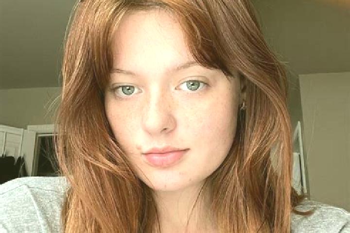 Piper, 33, a red green-eyed european companion based in Capitignano. Offering Prostate Massage, Couples, GFE, Dinner Date. Available for incall and outcall, ...