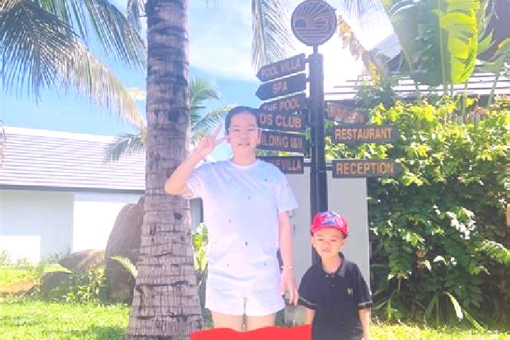Piper, 33 — Escort in Phuc Son, Vietnam