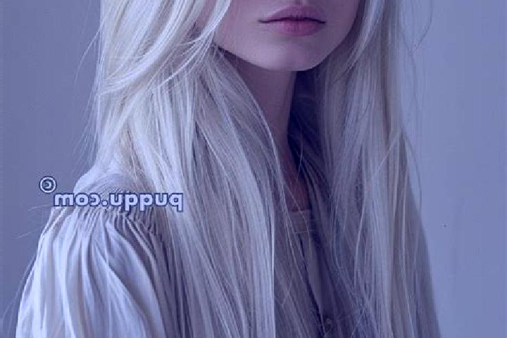 Piper, 34, a platinum blonde blue-eyed mixed companion based in Samedan. Offering Massage, Tantra. Available for incall and outcall, day and evening dates.