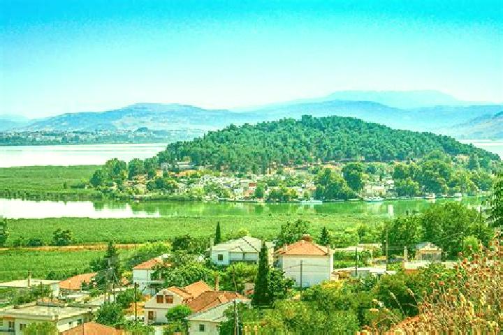 Piper, 35 — Escort in Pedini, Greece