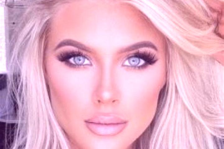 Piper, 36, a platinum blonde brown-eyed middle eastern companion based in Xiaozuo. Offering CIM, A-Level, BDSM, Travel Companion, Couples. Available for inca...