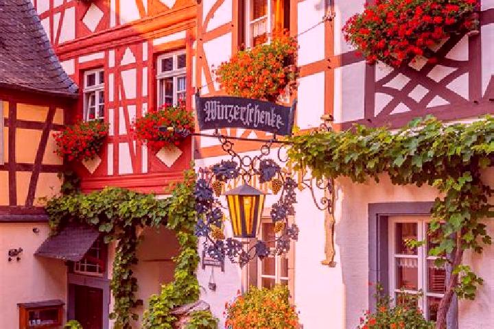 Piper, 36 — Escort in Niedernwohren, Germany