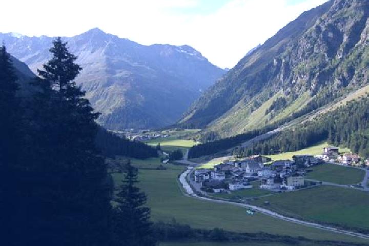 Piper, 37, a chestnut green-eyed mediterranean companion based in Sankt Leonhard im Pitztal. Offering Duos, Dinner Date, Domination. Available for incall and...