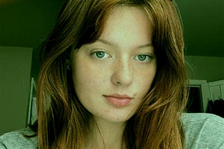 Piper, 37, a red green-eyed caucasian companion based in Boebrach. Offering Erotic Massage, Tantra, CIM. Available for incall and outcall, day and evening da...