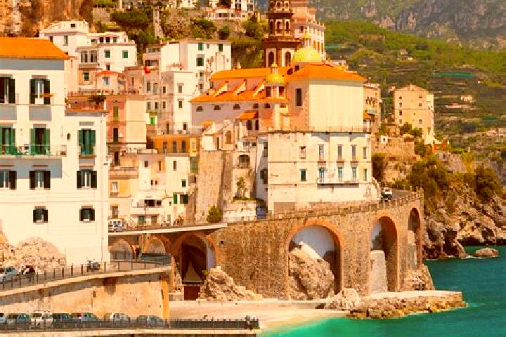 Piper, 37 — Escort in Lauzacco, Italy
