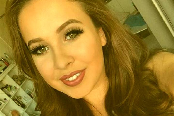 Piper, 38, a auburn brown-eyed latina companion based in Lower Allen. Offering A-Level, Duos, Overnight, Dinner Date. Available for incall and outcall, day a...