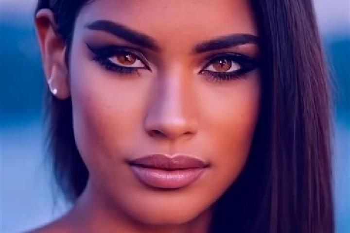 Piper, 38, a black dark-eyed latina companion based in Torremontalbo. Offering CIM, Massage, Domination. Available for incall and outcall, day and evening da...