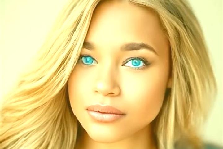Piper, 38, a blonde brown-eyed latina companion based in Pestyaki. Offering GFE, Travel Companion. Available for incall and outcall, day and evening dates.