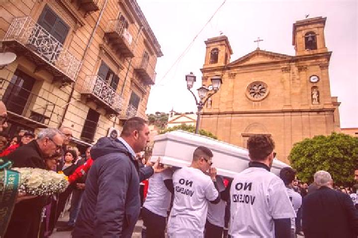 Piper, 38 — Escort in San Marzano di San Giuseppe, Italy