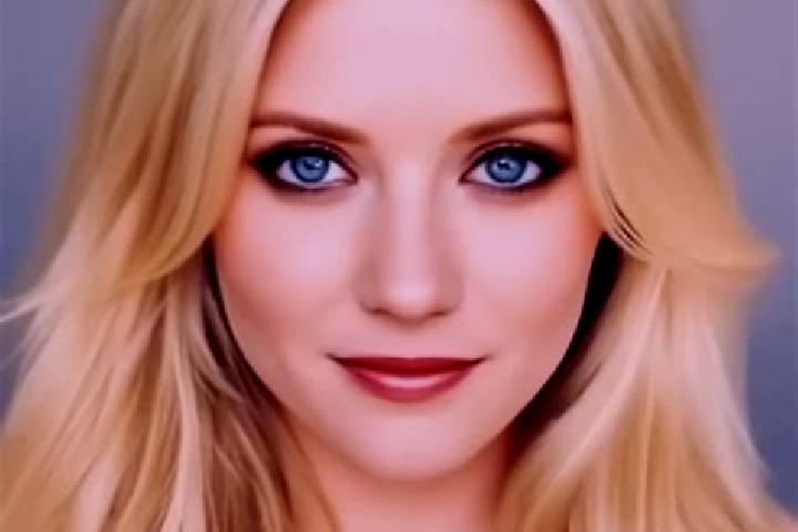 Piper, 39, a blonde amber-eyed middle eastern companion based in Cecil Park. Offering 69, Overnight, Couples. Available for incall and outcall, day and eveni...