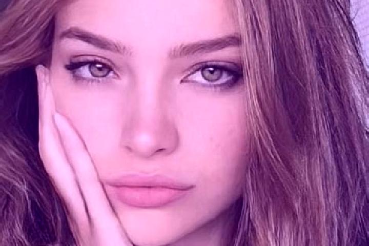 Quinn, 20, a blonde brown-eyed asian companion based in Rokyta. Offering Travel Companion, A-Level. Available for incall and outcall, day and evening dates.