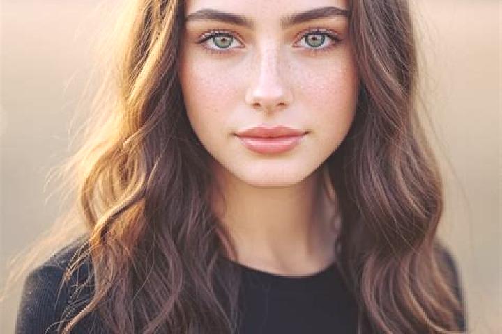 Quinn, 20, a brunette dark-eyed mediterranean companion based in Aaronsburg. Offering OWO, Deep French Kissing, GFE, CIM, Duos. Available for incall and outc...