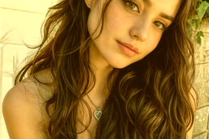 Quinn, 20, a brunette hazel-eyed european companion based in Aoulouz. Offering Travel Companion, Domination, Party Girl, OWO. Available for incall and outcal...